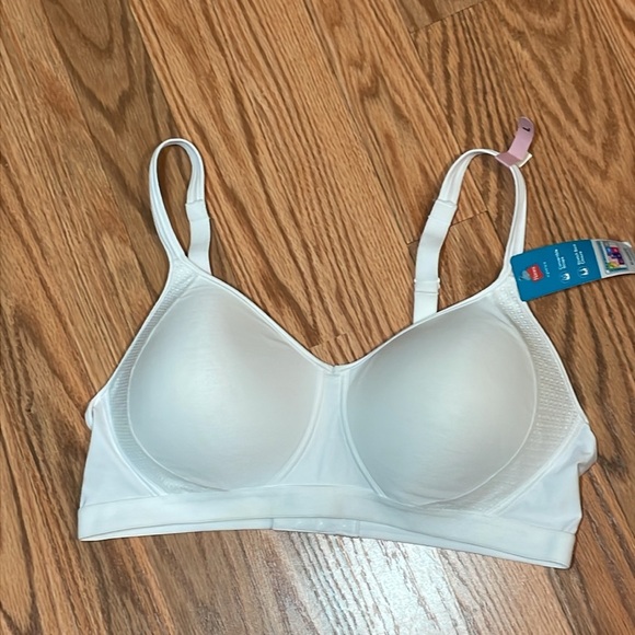 Hanes White Wire-Free Bra, Large - Picture 5 of 6